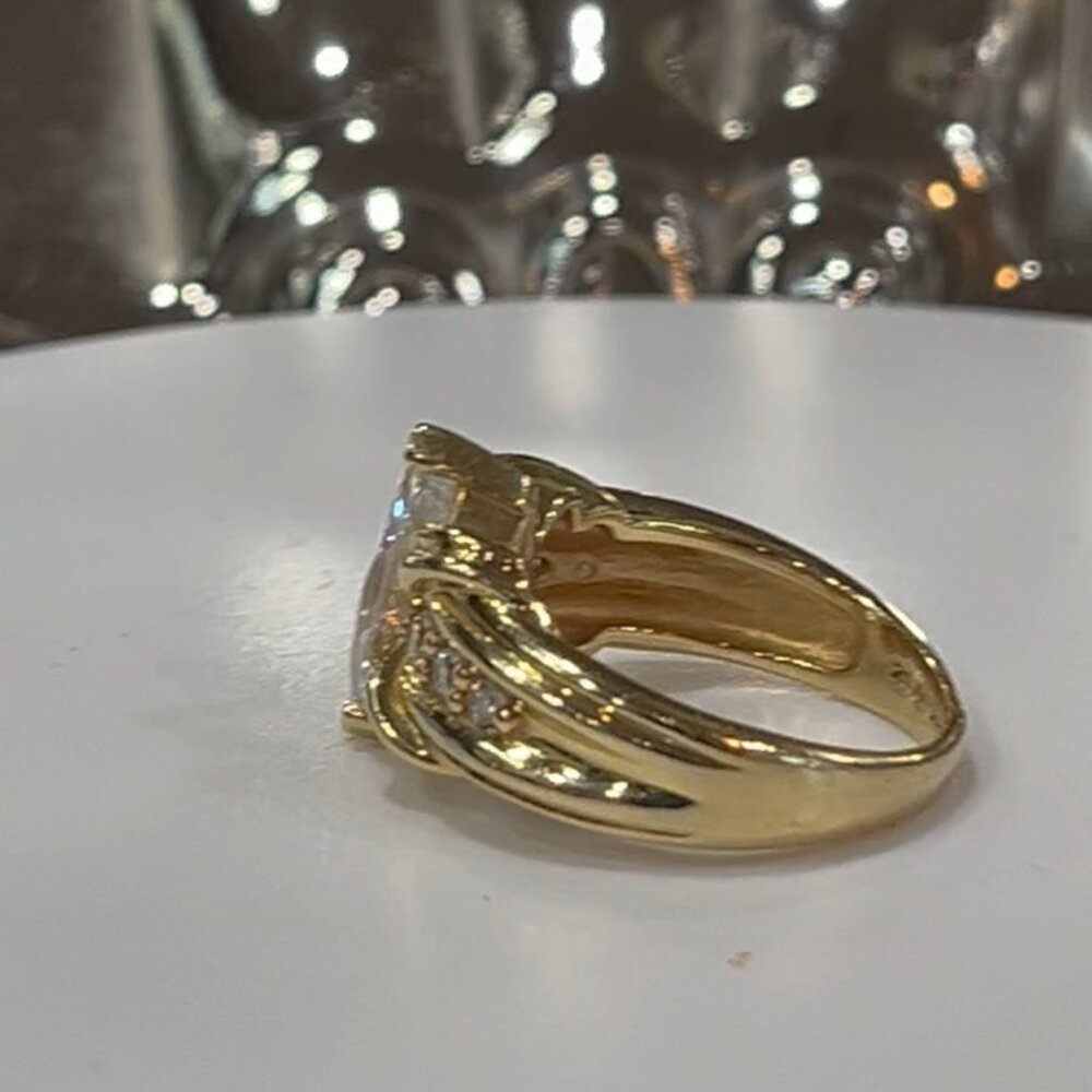 Stunning Marquis cut Diamonique in gorgeous yellow 14k Tiffany style setting